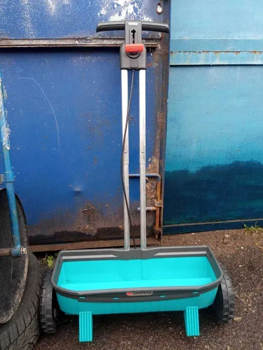 Каток для газону/сівалка