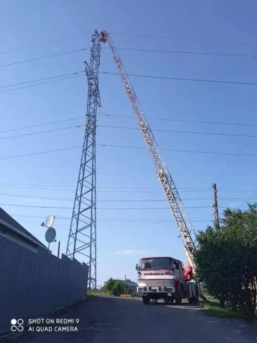 Автовишка телескопічна 37 метрів (АЛ37)