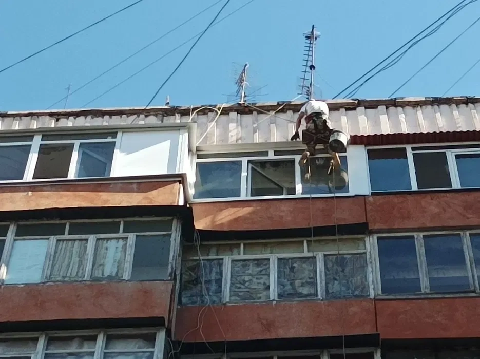 ПОКРІВЕЛЬНІ РОБОТИ, козирки балконів... досвід роботи на будь-якій висоті.