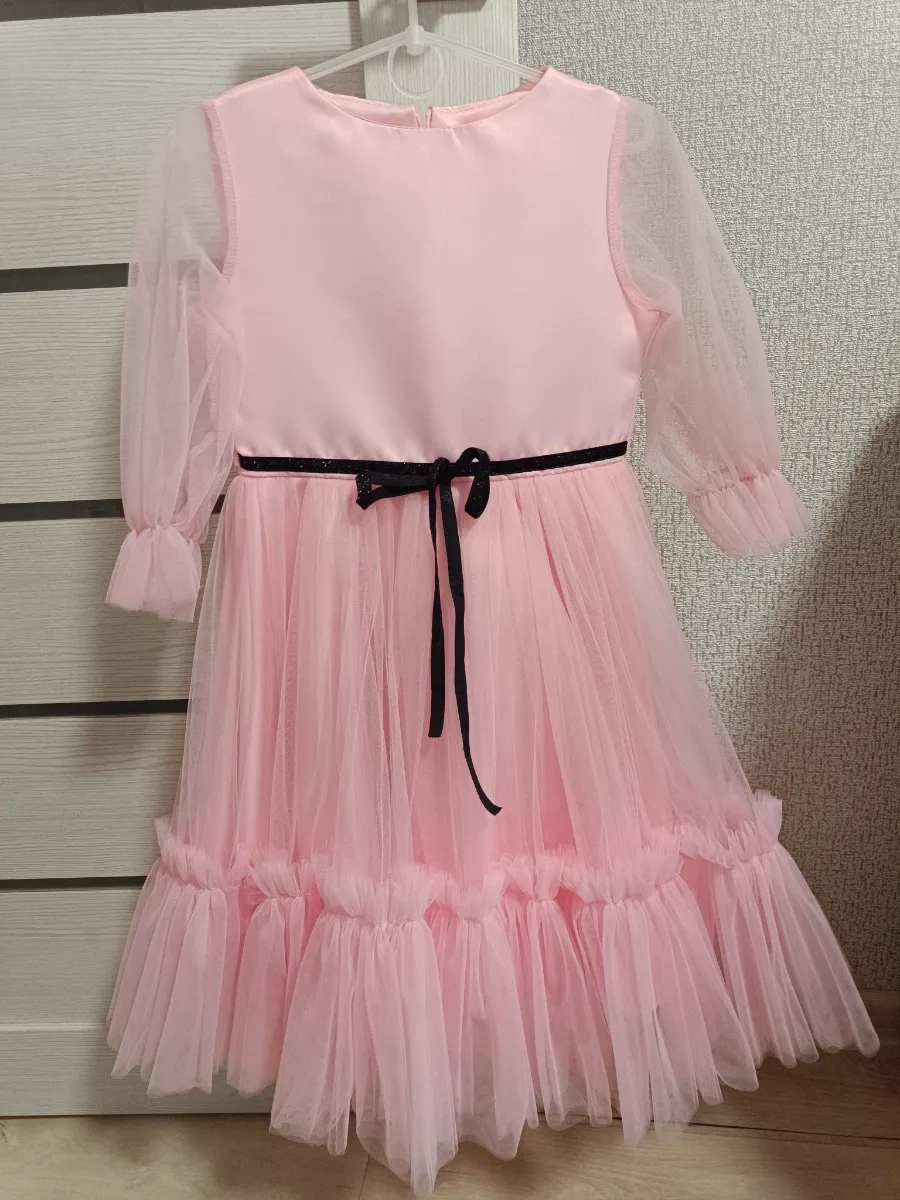 Сукня рожева нарядна