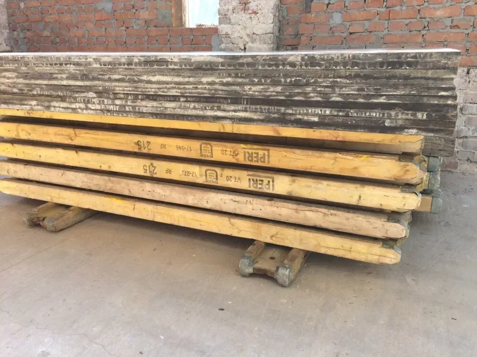 Опалубка горизонтальна фанера стійки