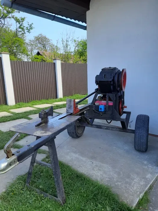 Механічний дровокол, рубання дров