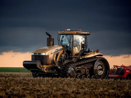 Трактор CHALLENGER MT 865 (2281)трак
