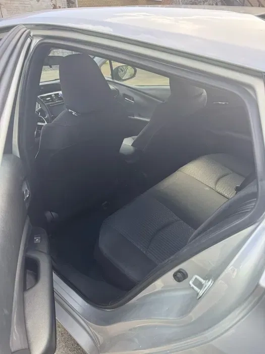 Toyota prius приус 2018