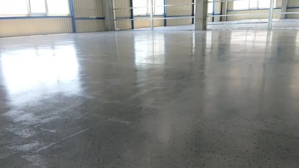 Улаштування мозаїчних підлог з мармуровою крихтою