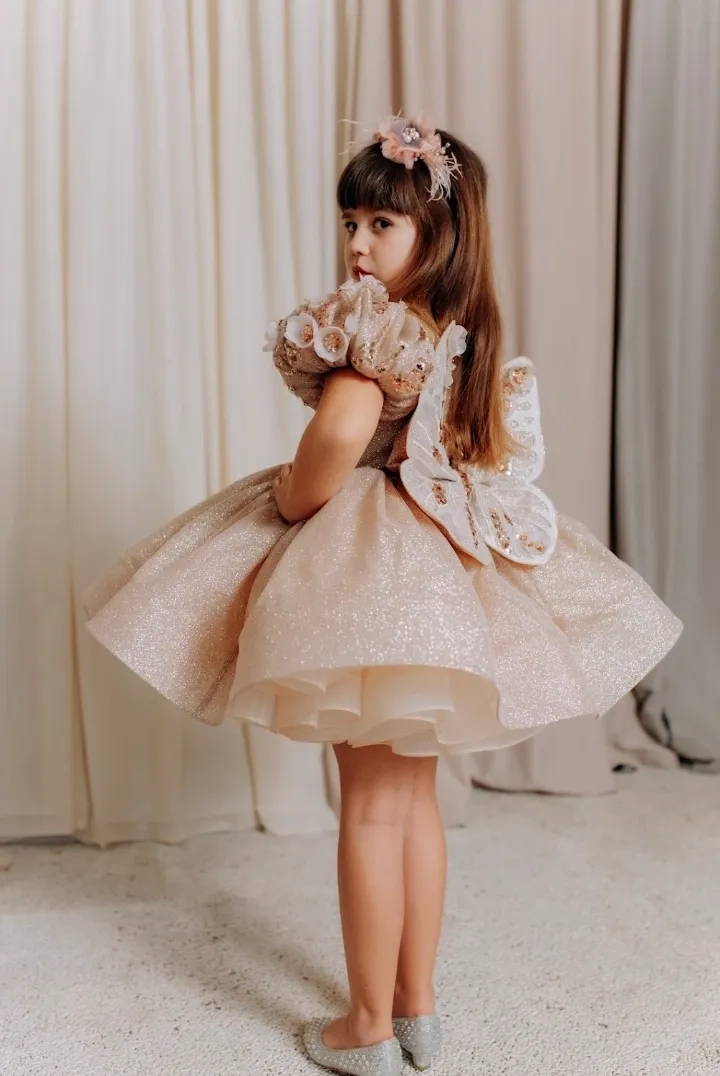 Дитяча вечірня сукня