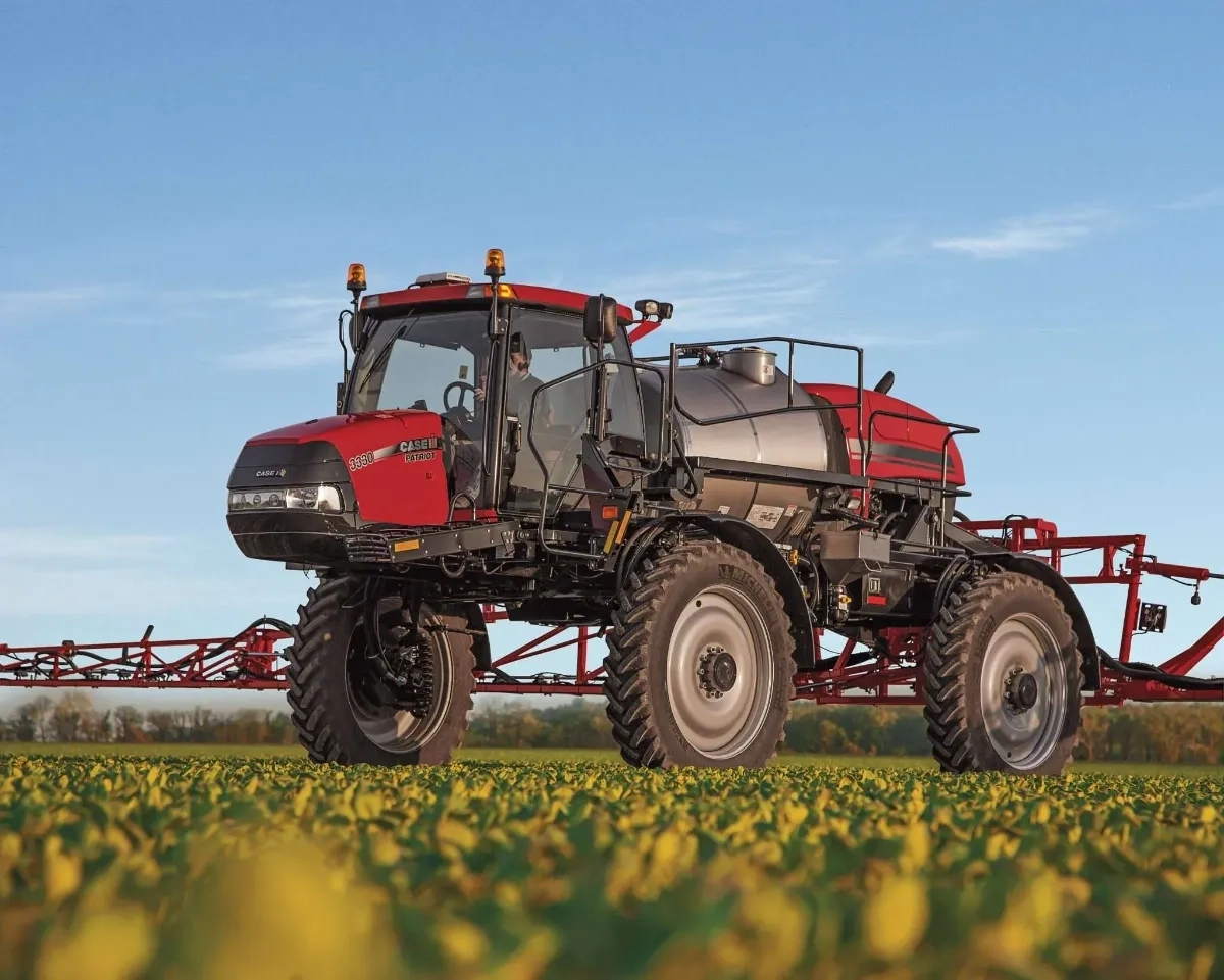 Обприскувач Case Patriot 3330.