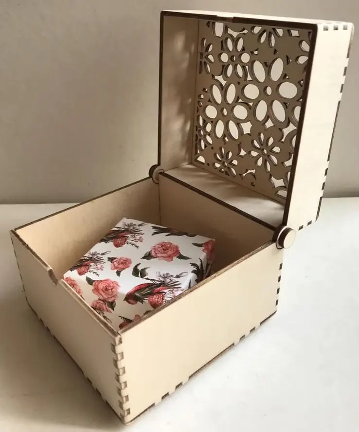 Весільні декорації лазерного різання (ширми, монограми, вивіски, таблички та інше)