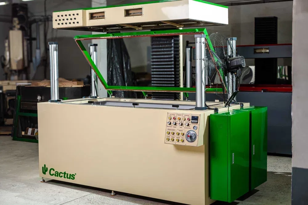 Вакуум формувальний верстат Вакуумне формування