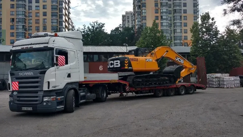 Риття траншей. Копаємо басейни. Гусеничний міні екскаватор