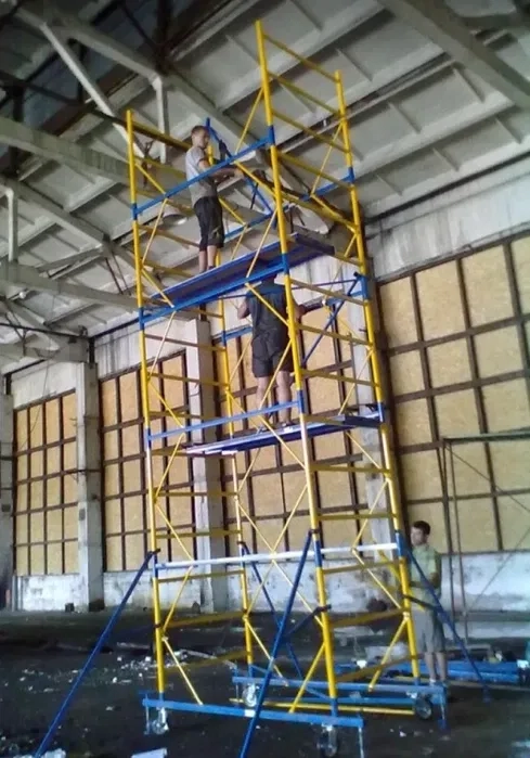 Вишка Тура. Риштування.Помости на колесах