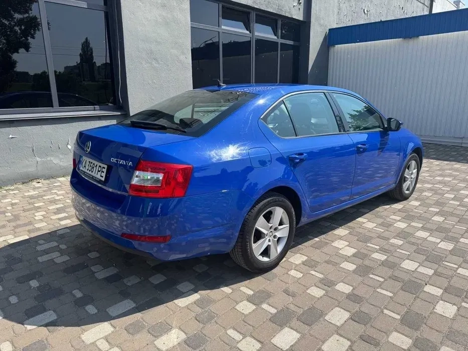 Автомобіль Skoda Octavia
