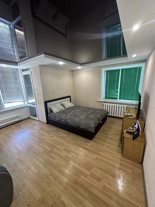 Квартира пободово , центр міста , поруч сімья , чудо маркет