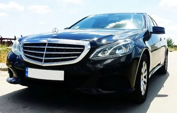 110 Авто на весілля Mercedes W212 E200 замовити з водыэм