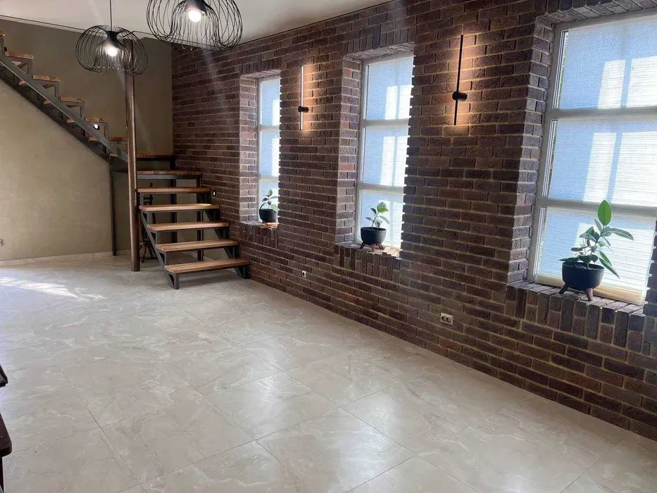 Комерційне приміщення 2 поверхи 26+24 м.кв.