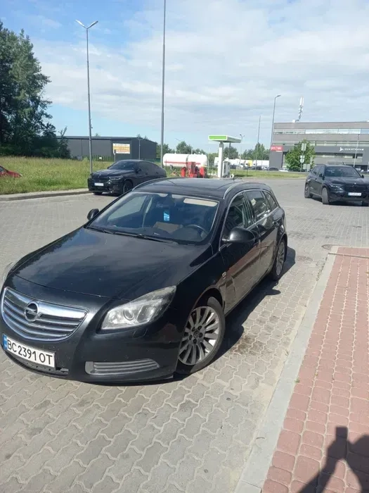 Авто «Opel insignia”