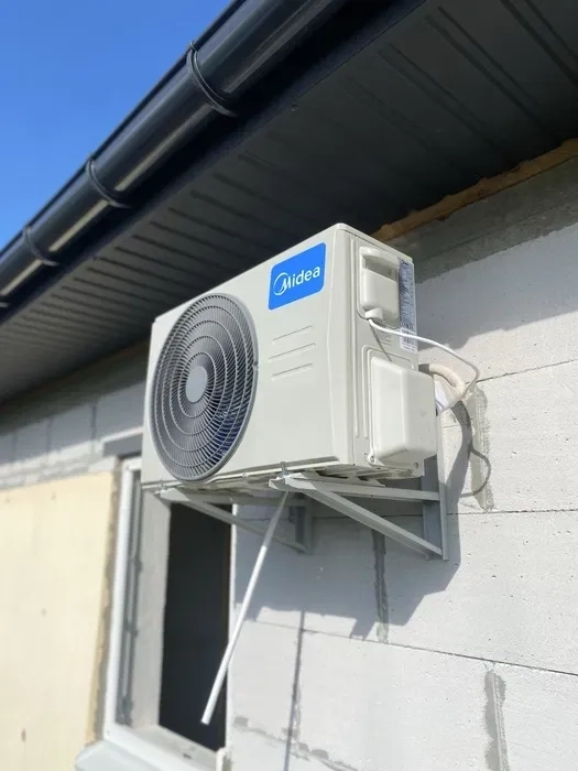 Монтаж кондиціонера установка демонтаж чистка кондиціонерів