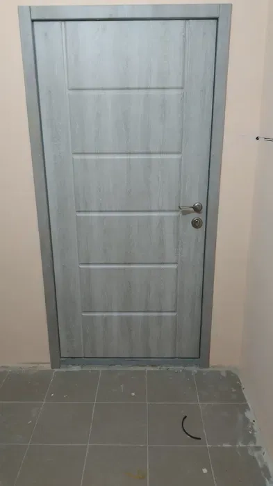 Ремонт, реставрація металевих дверей, установка замків, МДФ накладок