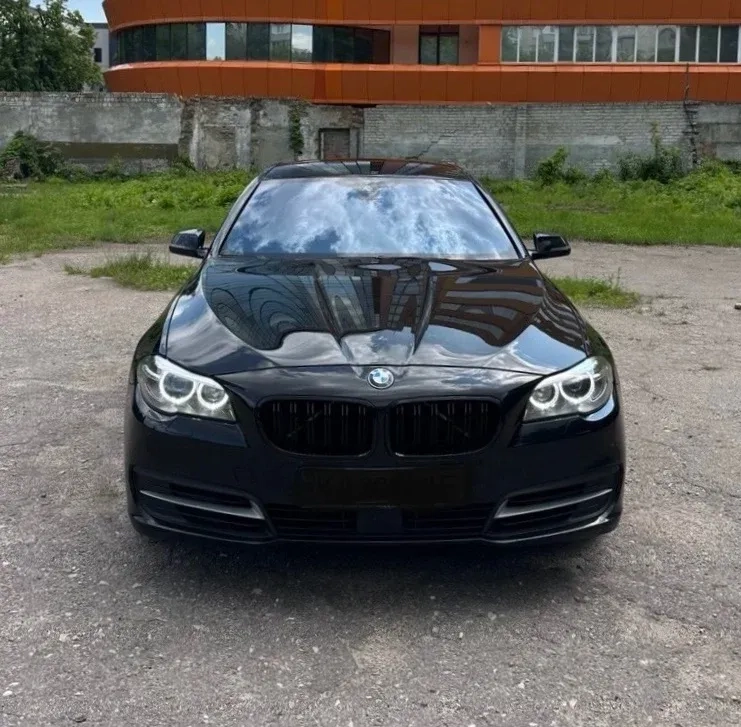 Авто BMW 535d (2014)— Потужність та комфорт бізнес-класу