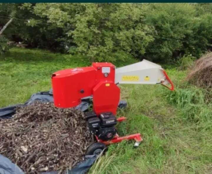 Прибирання території АРПАЛ 80 Зрізання Дерев