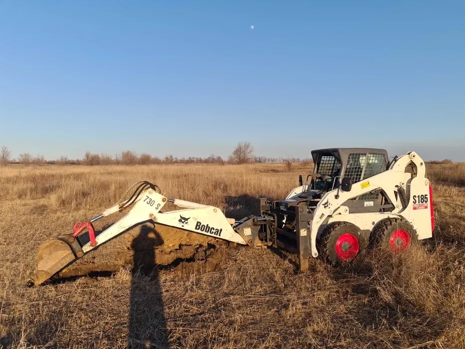 Гідромолот на базі Bobcat. Працюємо з ПДВ.