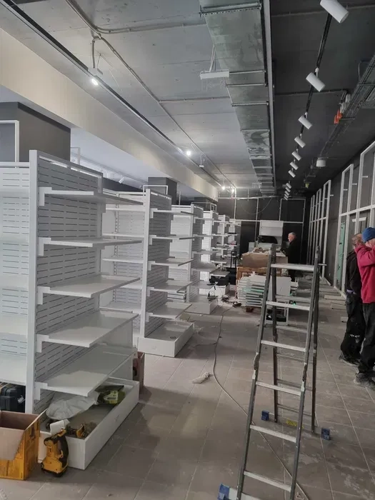 Ремонт магазину, офісу, квартири під ключ. Фарбування стін безповітряне