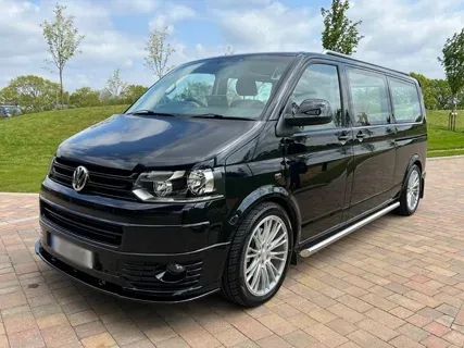 Ритуальний катафалк у Києві