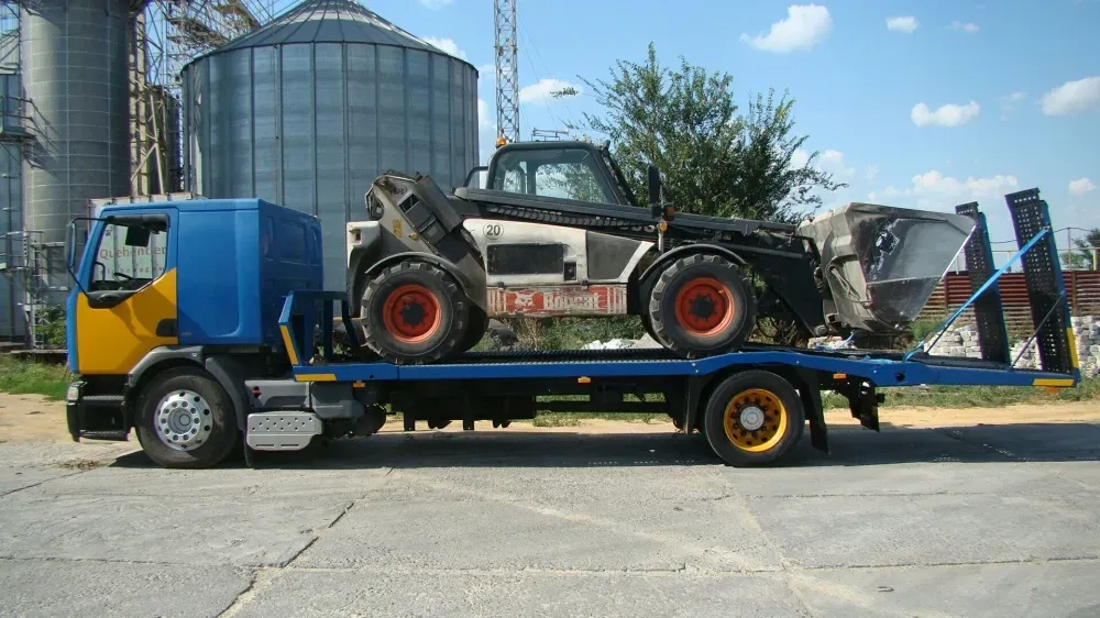 Послуги телескопічного навантажувача