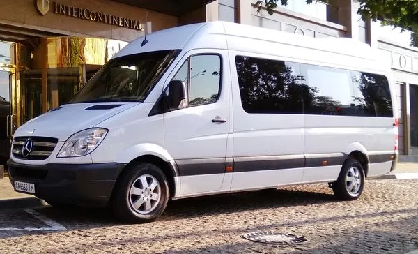 312 Мікроавтобус на весілля трансфер Mercedes Sprinter з водієм Київ