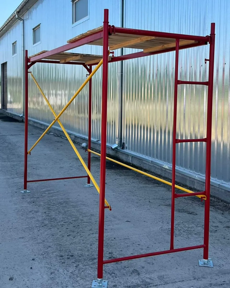 Леса, риштування, вишка тура