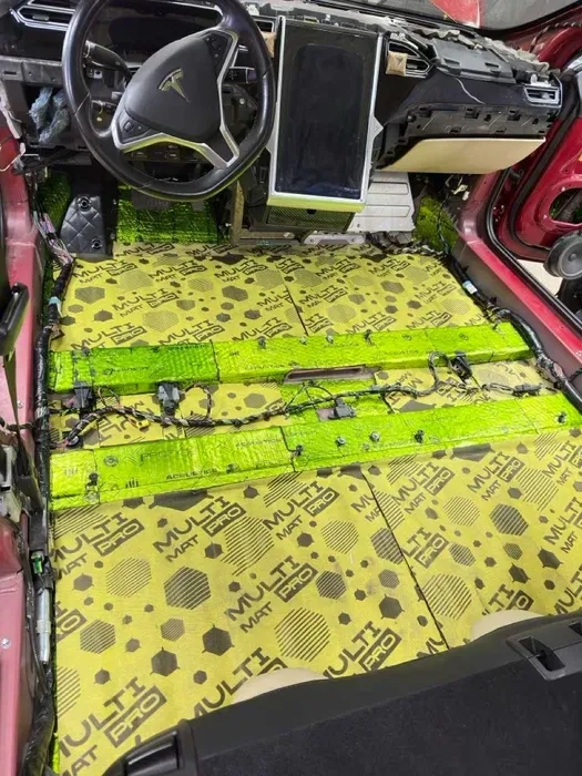 Шумоизоляция, антискрип, теплоизоляция авто