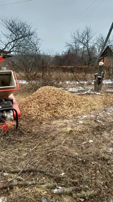 Дробление 800, измельчение веток (900 грн/час)