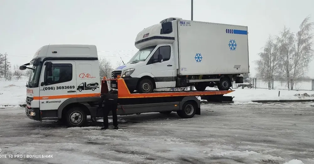 Евакуатор 24/7 Житомир. Швидка подача