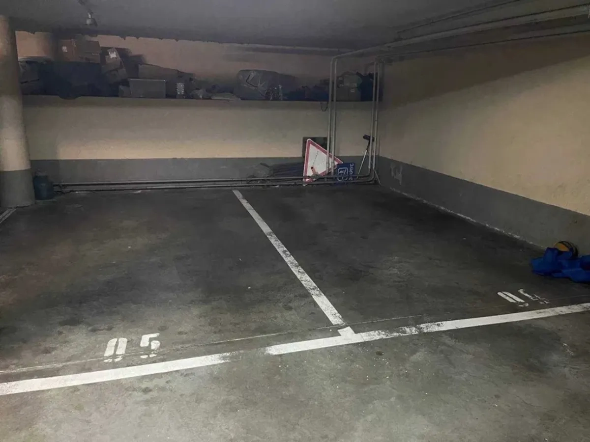 Паркомісце в ЖК «Cardinal» — Печерськ, вул. Тютюнника, 5В