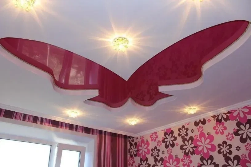 Елегантні та довговічні французькі натяжні стелі — бездоганна якість матеріалів, професійний монтаж