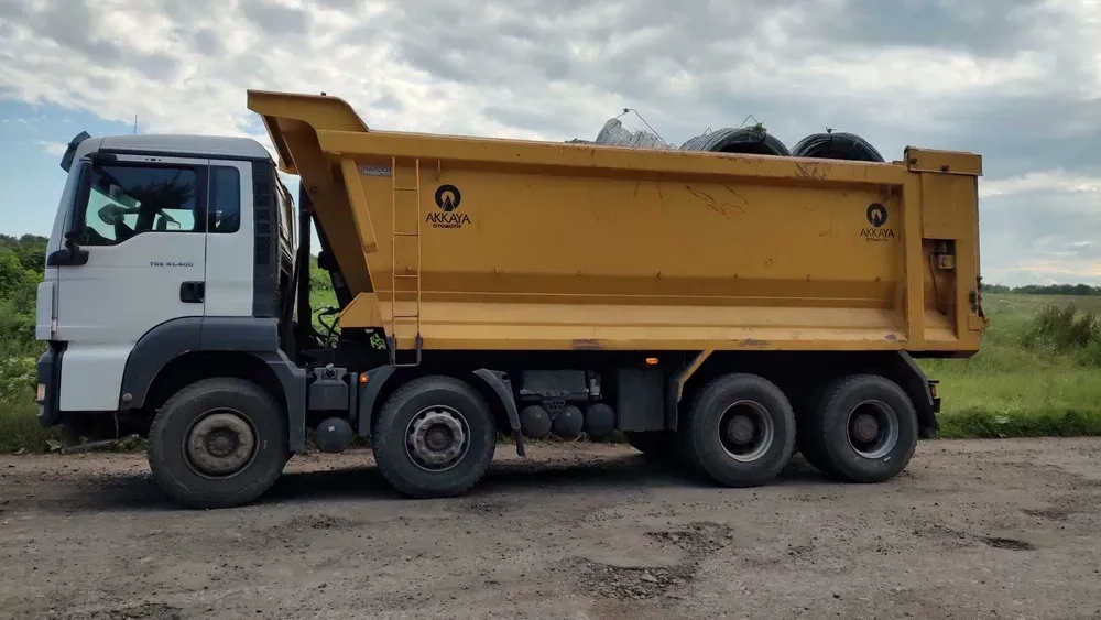 Послуги вантажоперевезення самоскид MAN 15 - 30 тонн