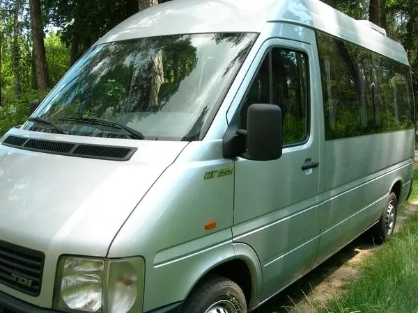 297 Мікроавтобус на весілля Volksvagen LT28