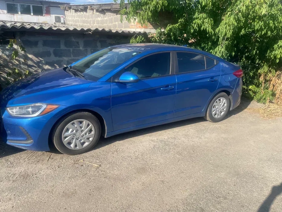 Авто в таксі