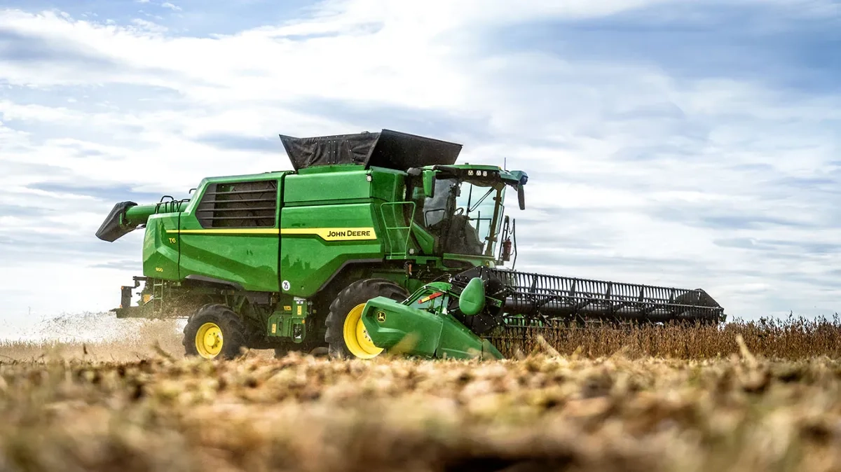 Зернозбиральний комбайн John Deere Т 660