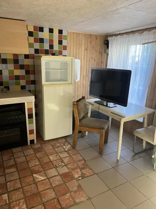 Будинок в с. Балаклея , Центральна частина села, вул. Миру .Площа будинку — 45 м²