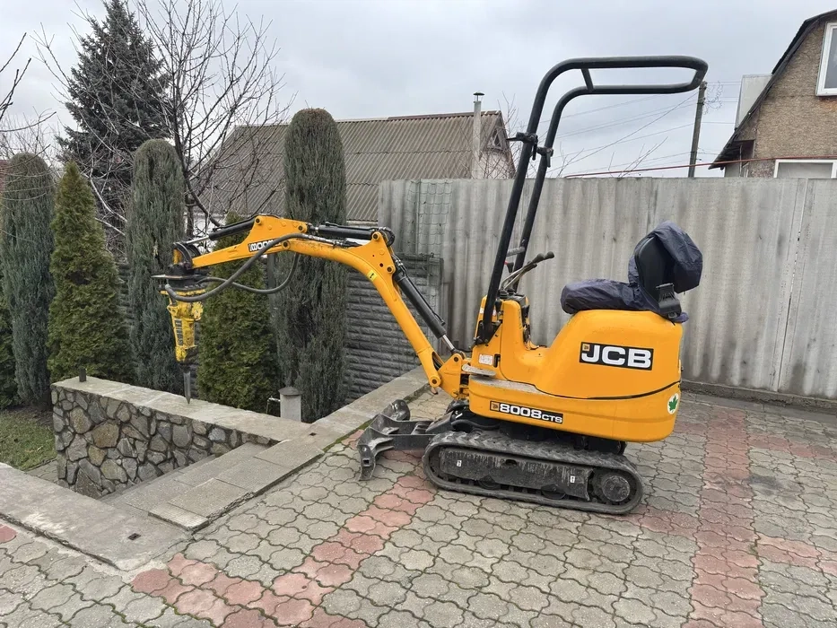 Послуги гідромолота на базі міні єкскаватора. Ширина 80 см .Демонтаж