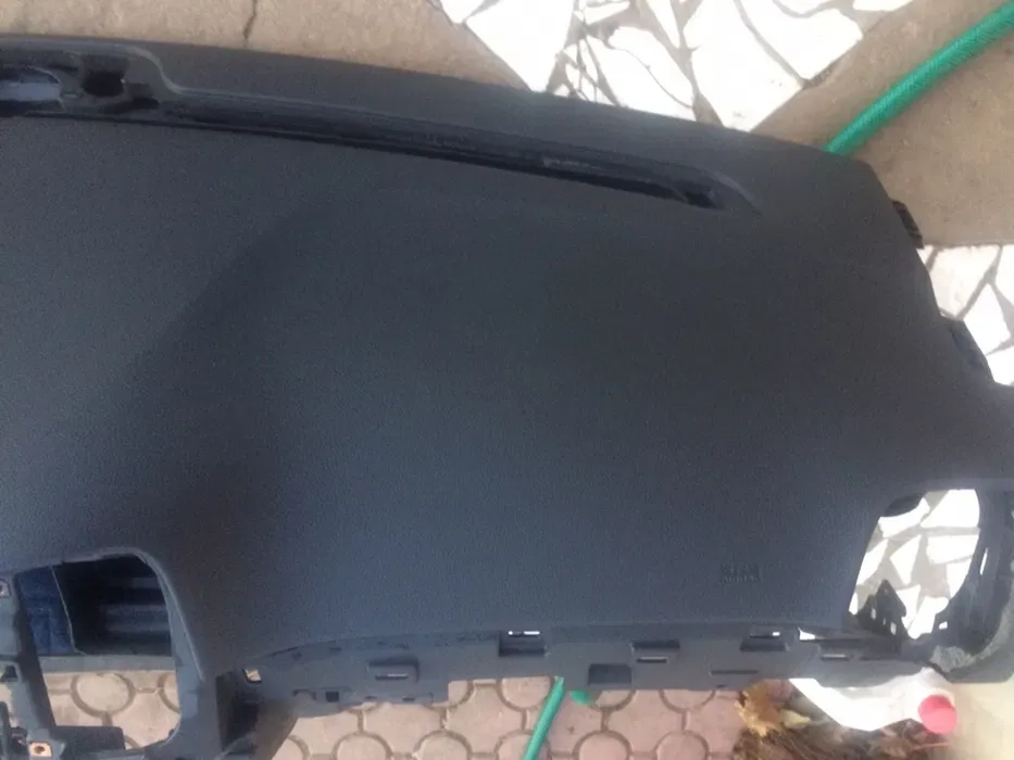 Відновлення (ремонт) ременів, подушок безпеки