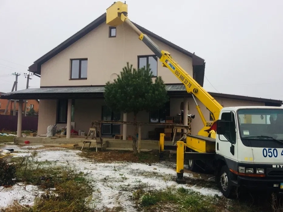 Послуги Автовишки (17, 25, 35 Метрів): Повний Спектр Висотних Робіт. Будь-яка Складність!