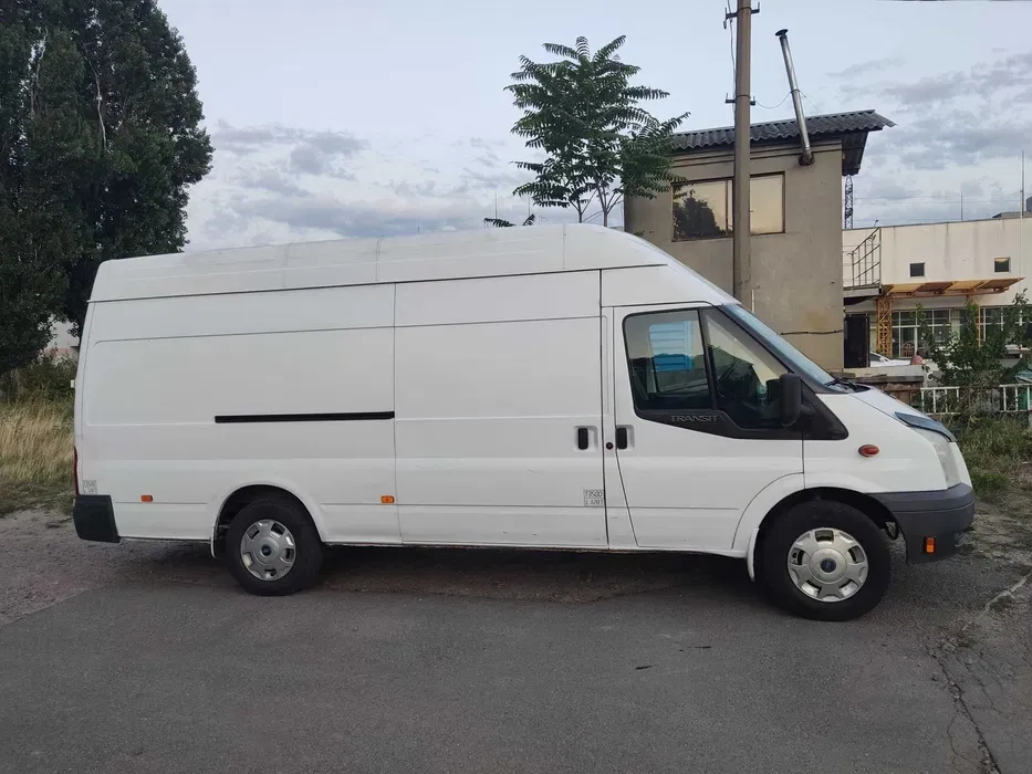 Вантажні авто FORD TRANSIT-2.2