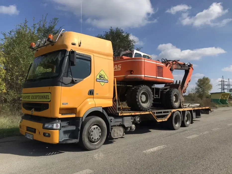Вантажний евакуатор,Перевезення спецтехніки. Перевезення сільгосптехніки. Трал