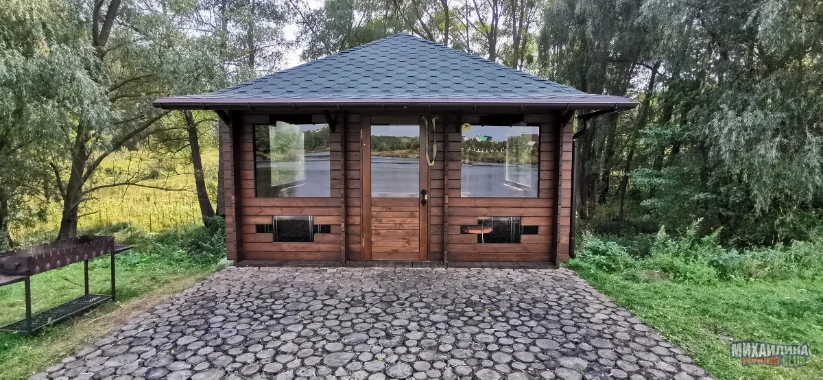 Комфортна альтанка