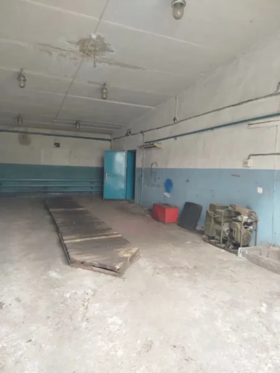 Бокс з оглядовою ямою та зручним під'їздом