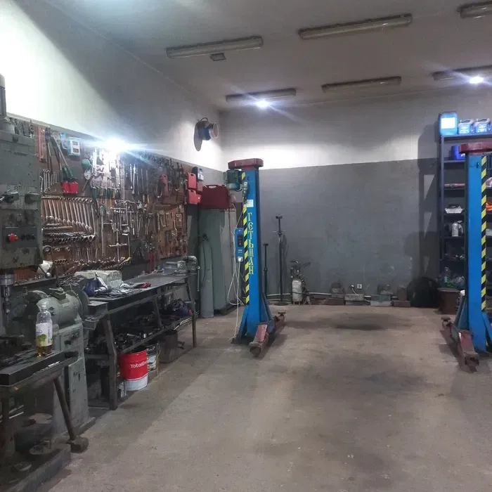 Надаємо послуги з ремонту бензинових та дизельних моторів.