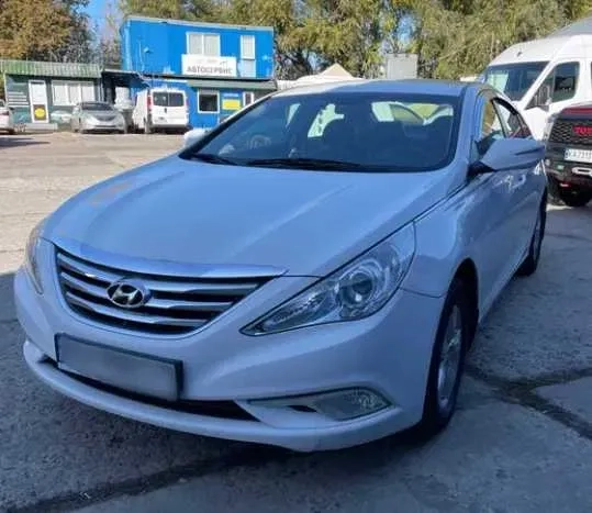Авто Hyundai Sonata