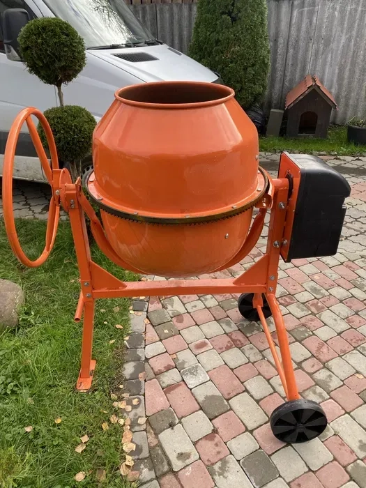 Бетонозмішувач 160 літрів подобово